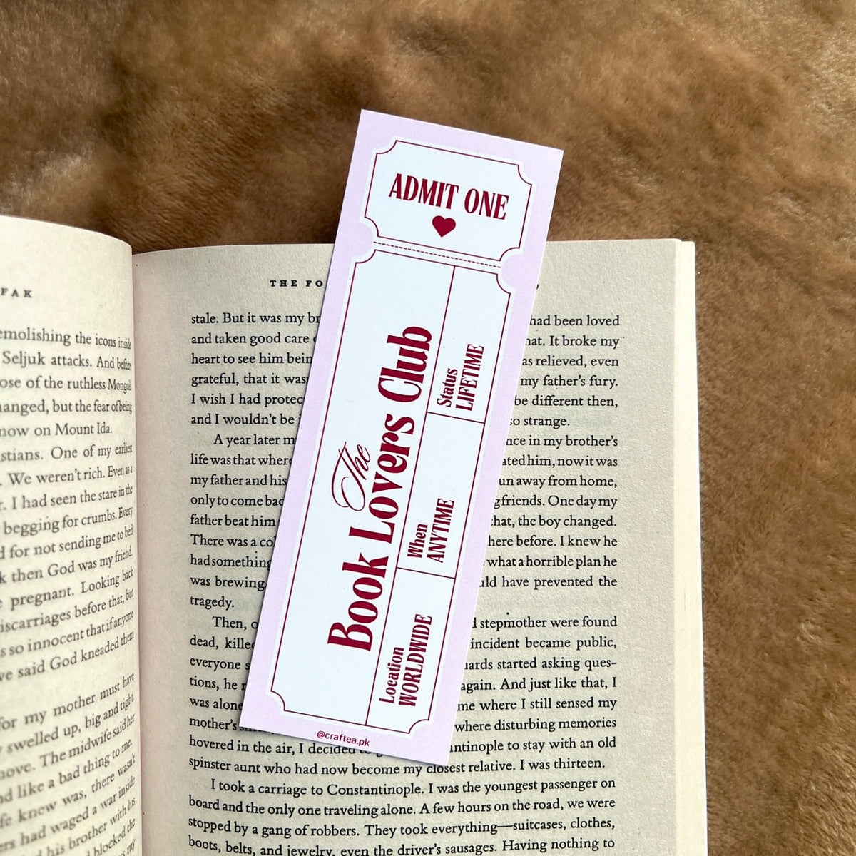 Book Lovers Club Bookmark