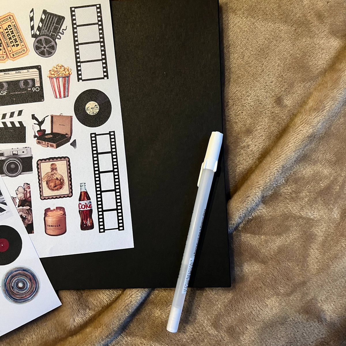 Pop & Paper Scrapbook Set