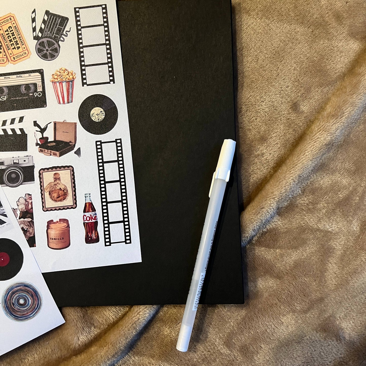 Pop & Paper Scrapbook Set
